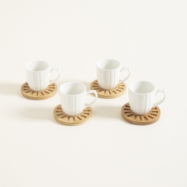 SET X 4 TAZAS DE PORCELANA BLANCA RAYADAS PLATO DE BAMBOO 160ML