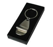(Art. 2666) Llavero destapador metalico