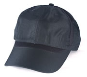 (Art. J273) Gorro 6 gajos Micro Fibra Con Visera Flexible. Cierre Pasante en Velcro con Detalle de Goma.